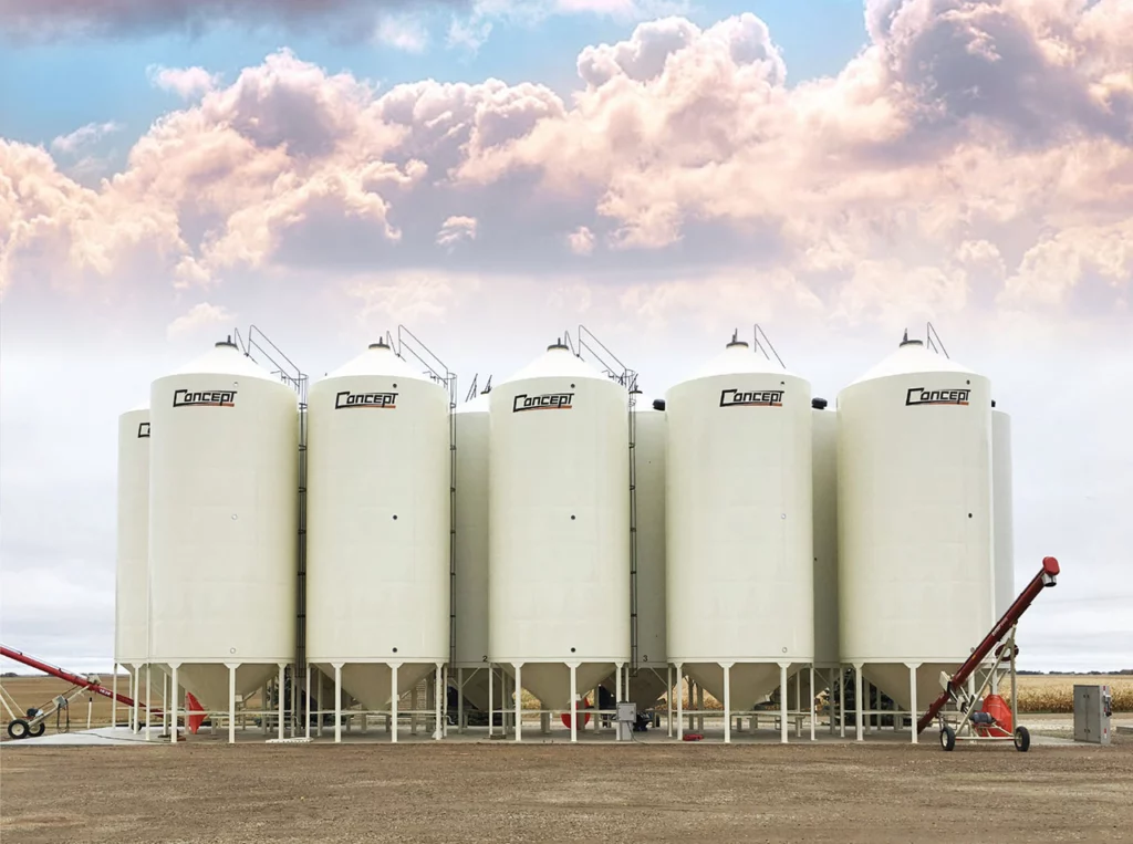 smoothwall grain bin Concept, from front view